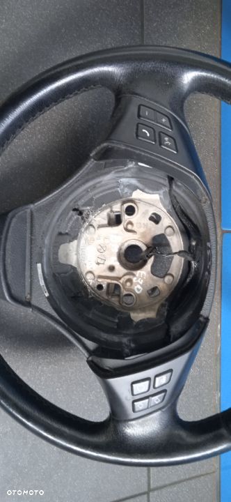 Kierownica multifunkcyjna BMW E90 - 3
