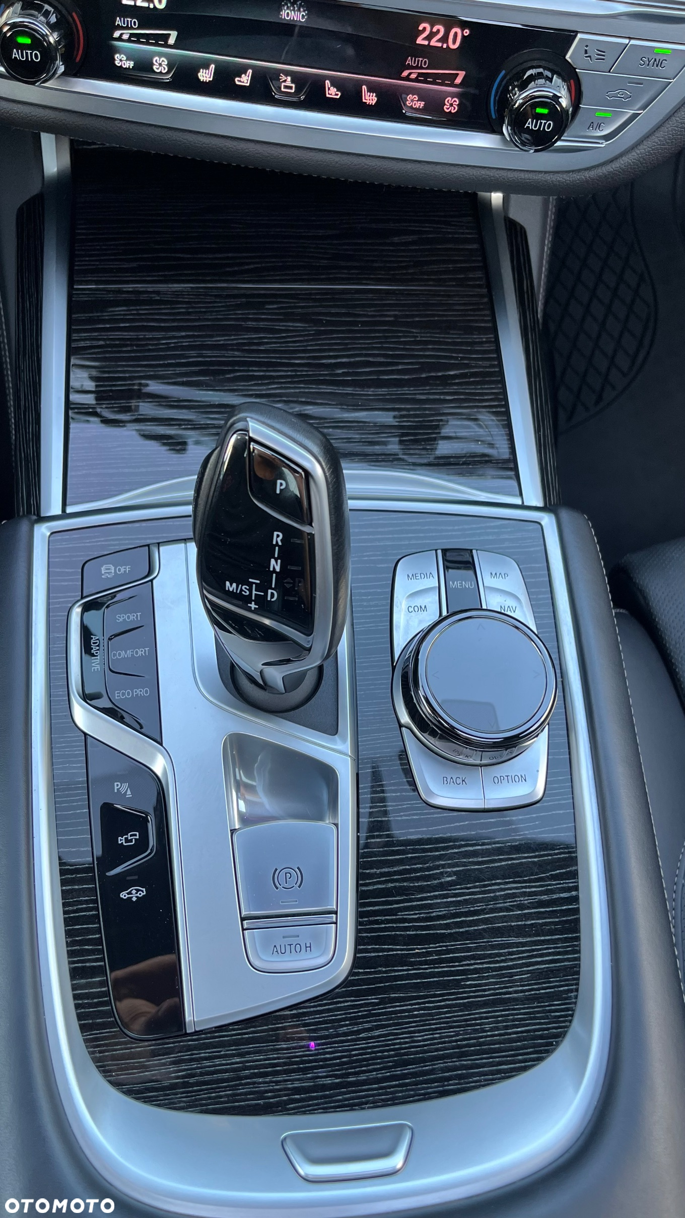 BMW Seria 7 740Ld xDrive sport - 35