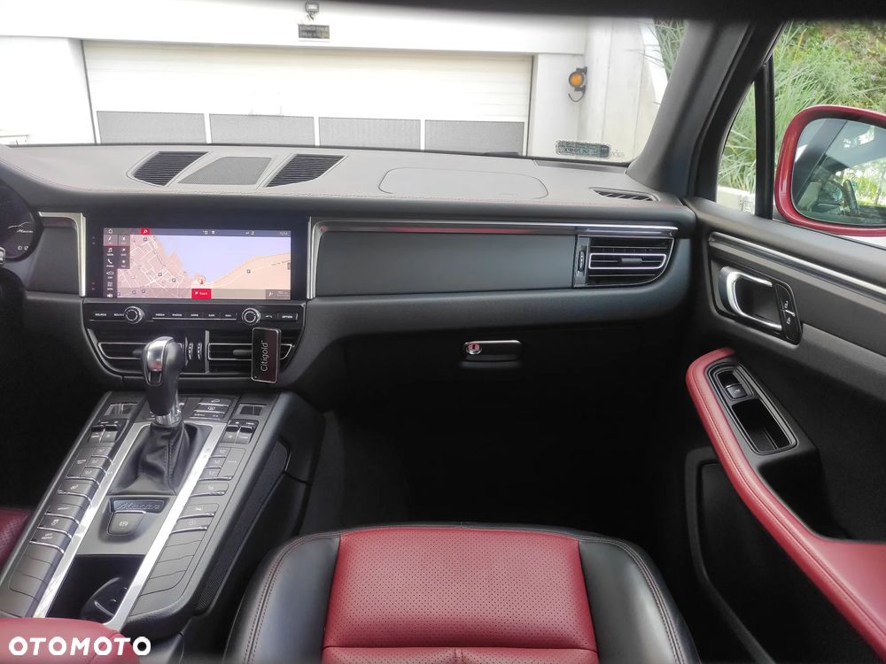 Porsche Macan - 17