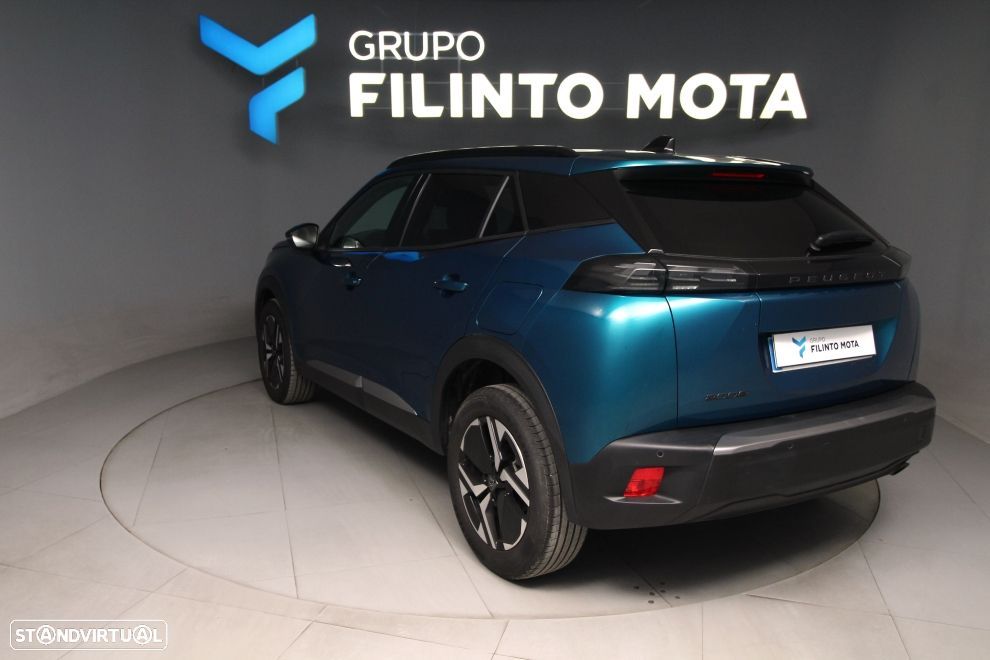Peugeot 2008 1.2 PureTech Allure - 4