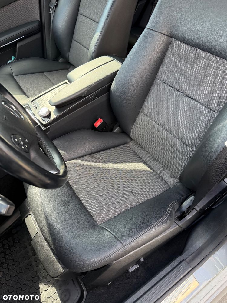 Mercedes-Benz Klasa E 200 CDI DPF BlueEFFICIENCY Automatik Avantgarde - 32