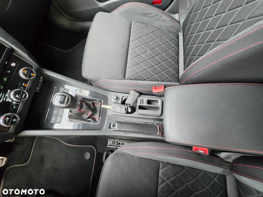 Skoda Octavia 2.0 TDI RS EU6 - 28