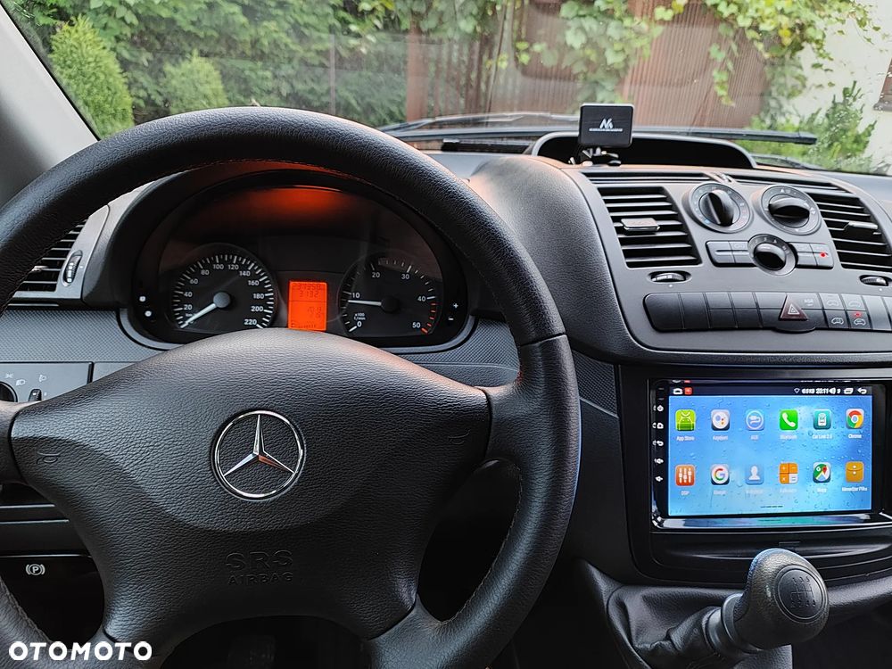 Mercedes-Benz VITO - 12