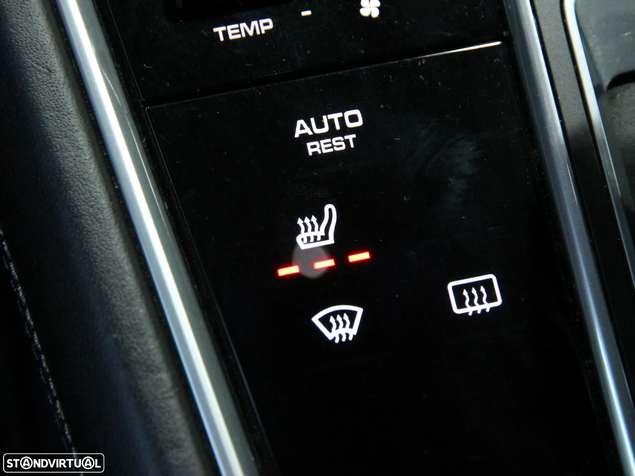 Porsche Panamera 4 E-Hybrid Executive - 17