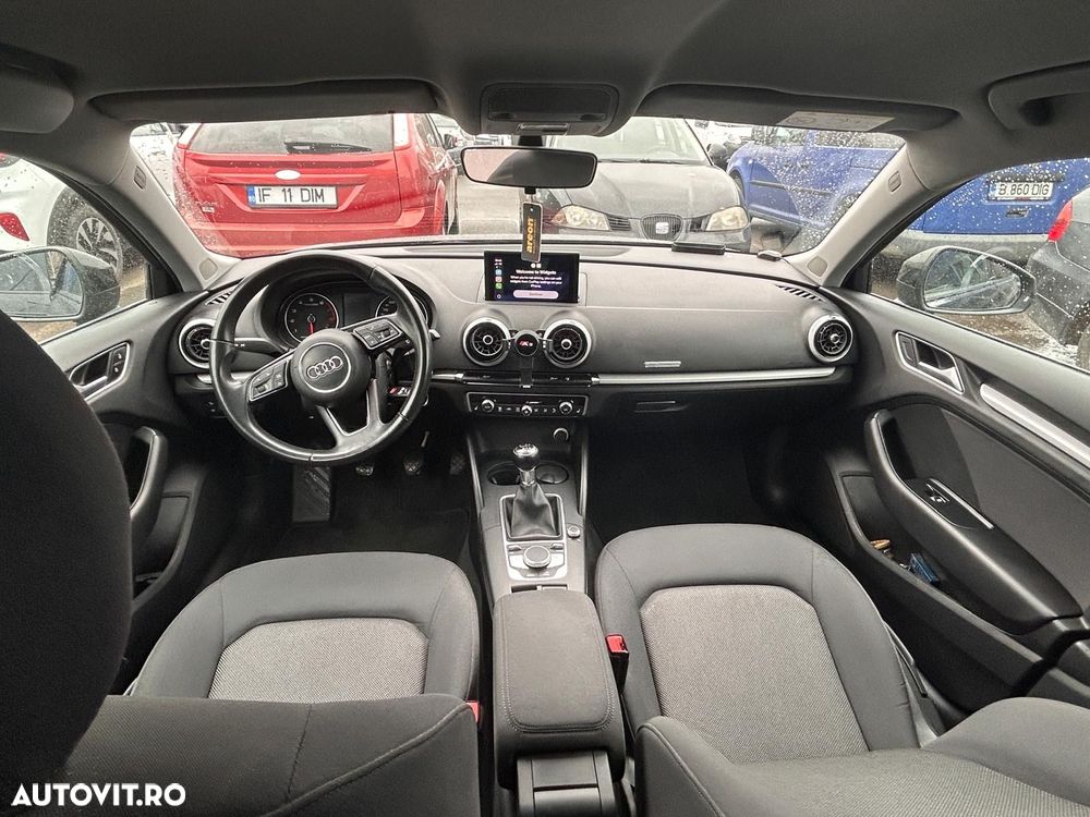 Audi A3 - 8