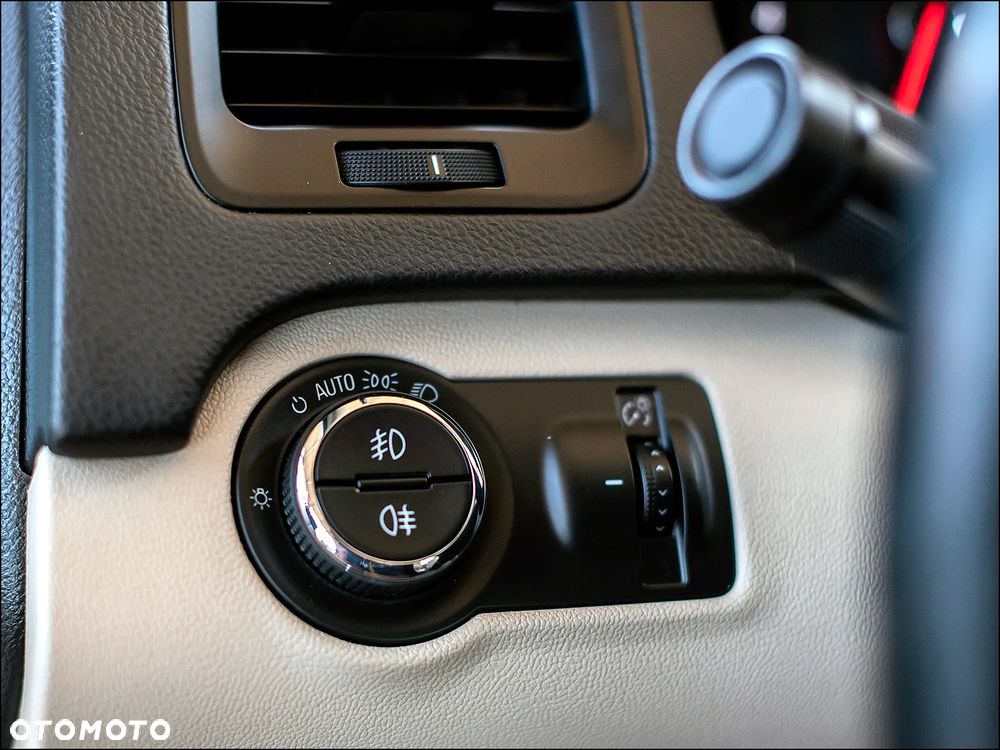 Opel Insignia 1.4 Turbo ecoFLEX Start/Stop Business Innovation - 25