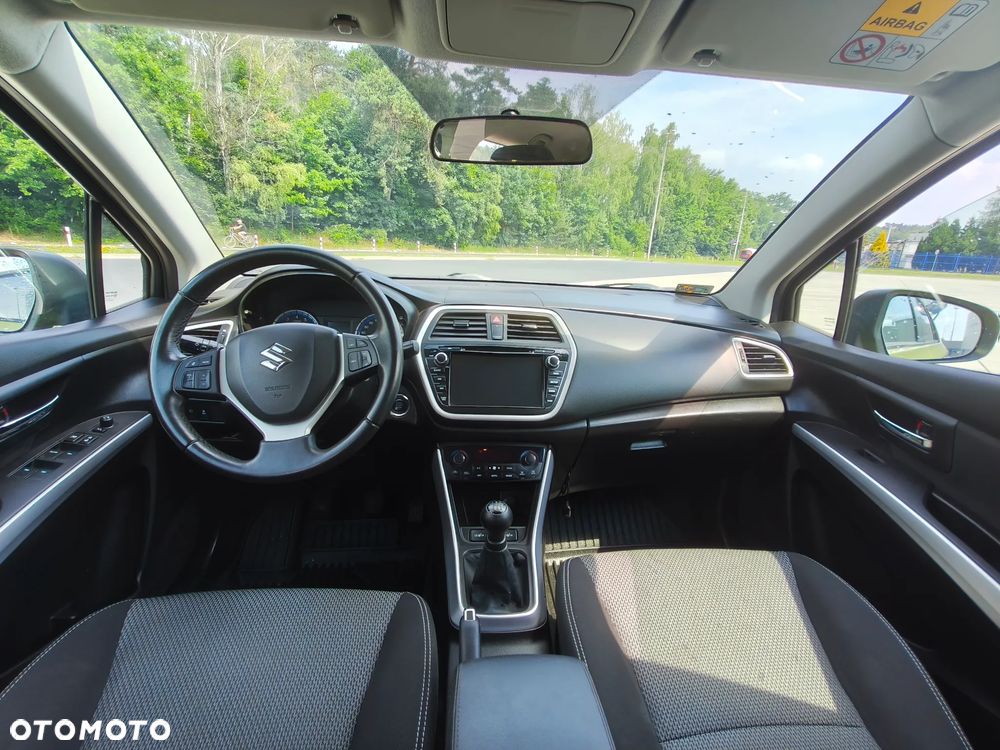 Suzuki SX4 - 12