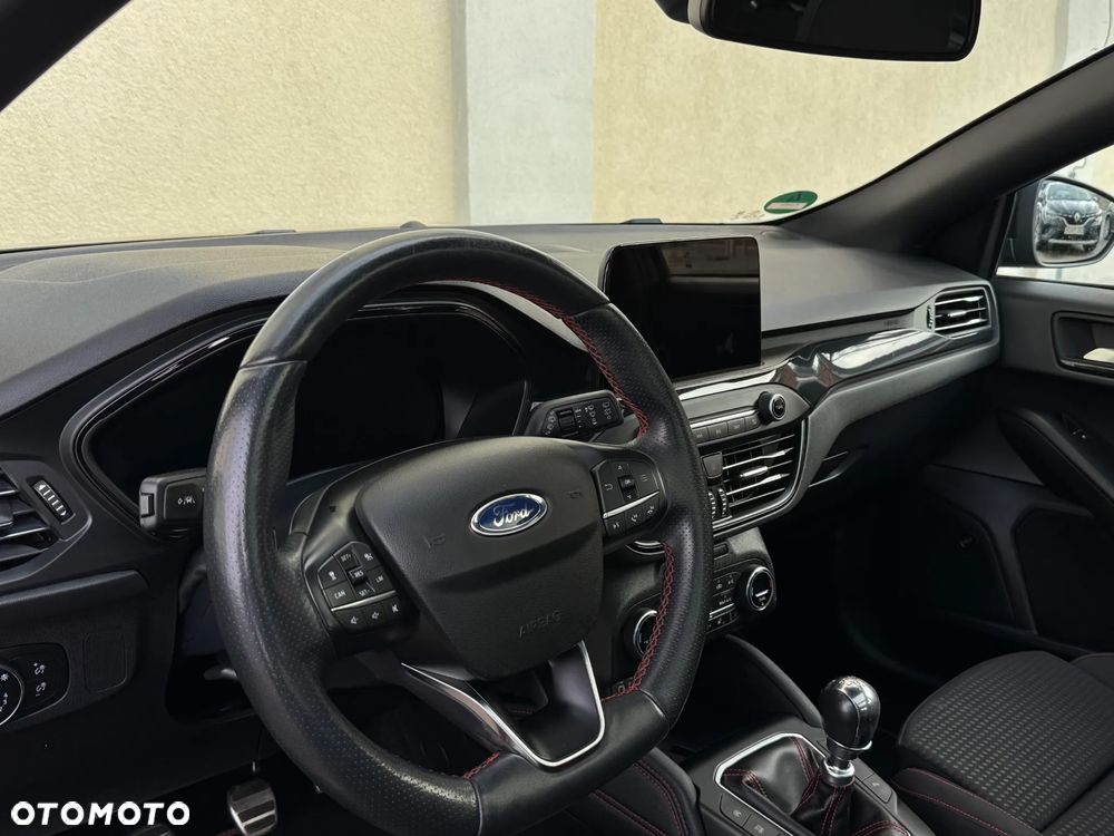 Ford Focus 1.5 EcoBlue ST-Line - 20