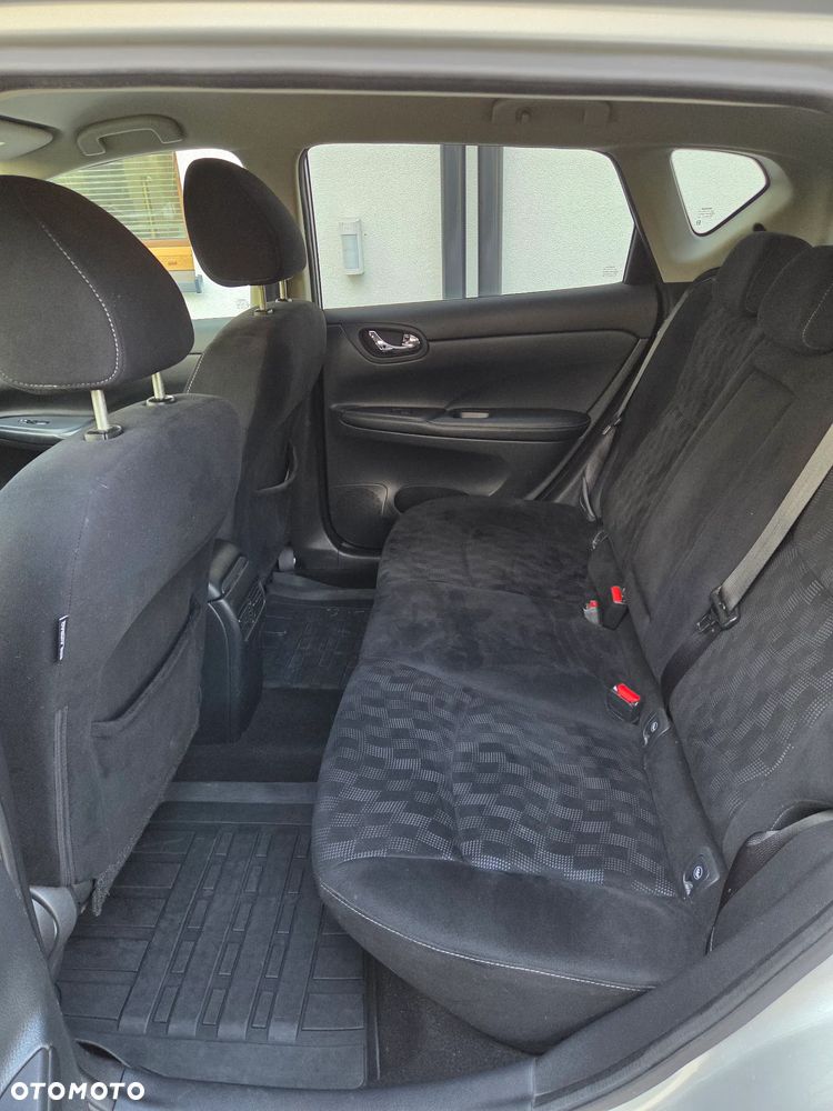 Nissan Pulsar 1.2 DIG-T Tekna EU6 - 14