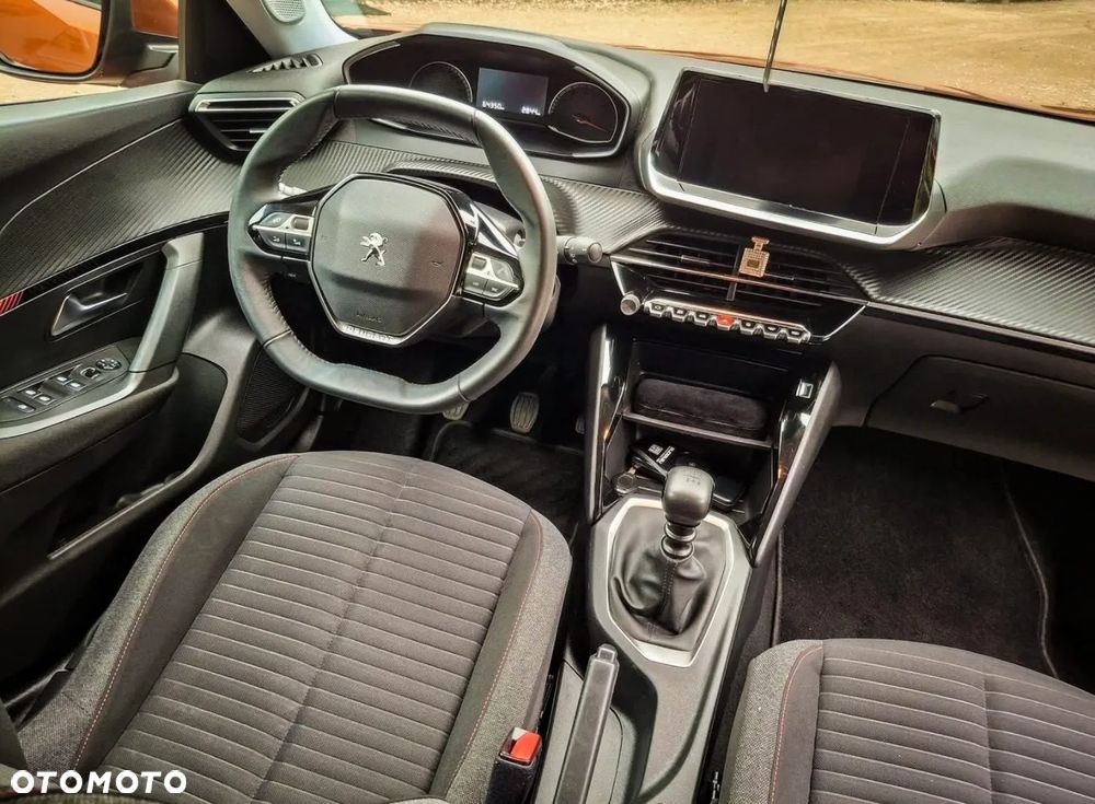 Peugeot 2008 1.2 PureTech Active S&S - 9