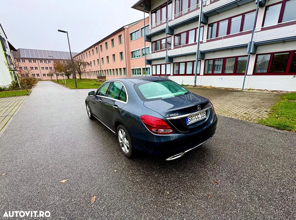 Mercedes-Benz C - 4