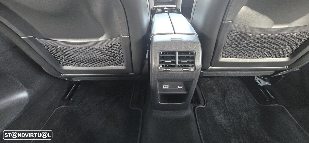 Citroën C5 X 1.6 Hybrid Shine Pack e-EAT8 - 24