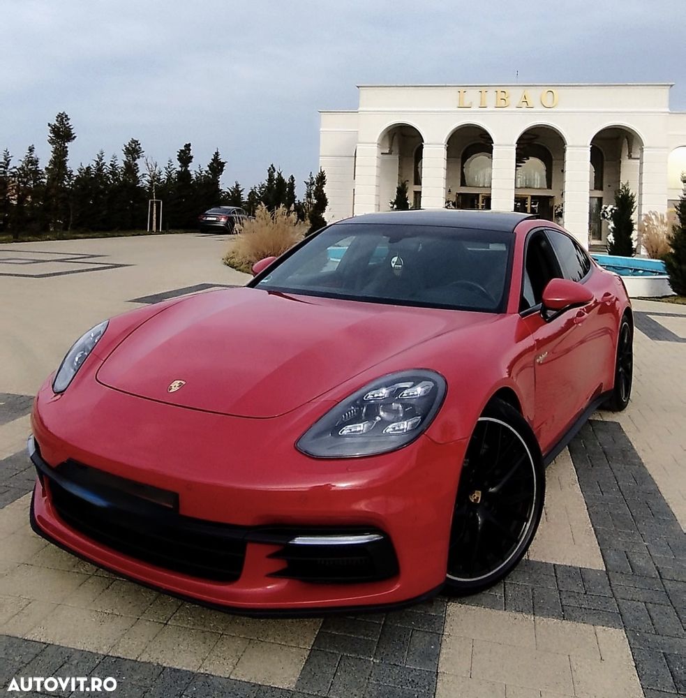 Porsche Panamera - 3