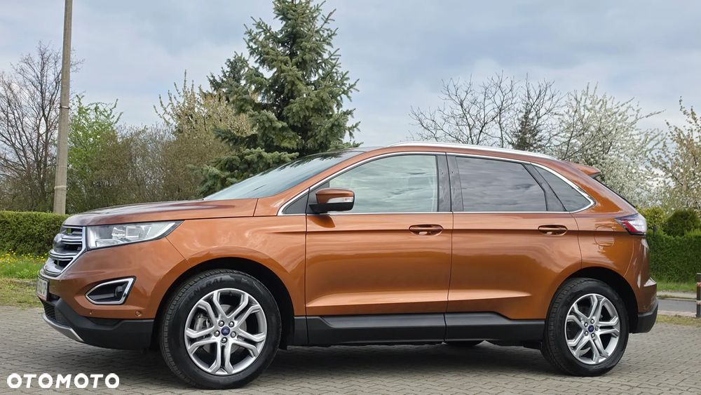 Ford Edge 2.0 TDCi 4x4 Titanium - 11