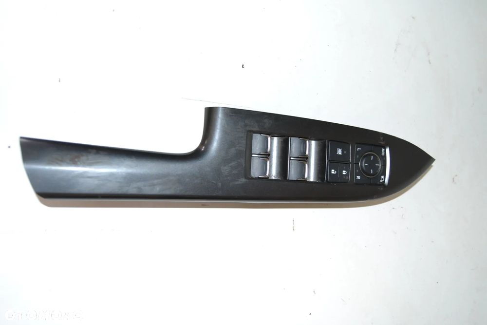 Dekor przełącznik szyb lewy prawy LEXUS NX 350H 450H+ - 3