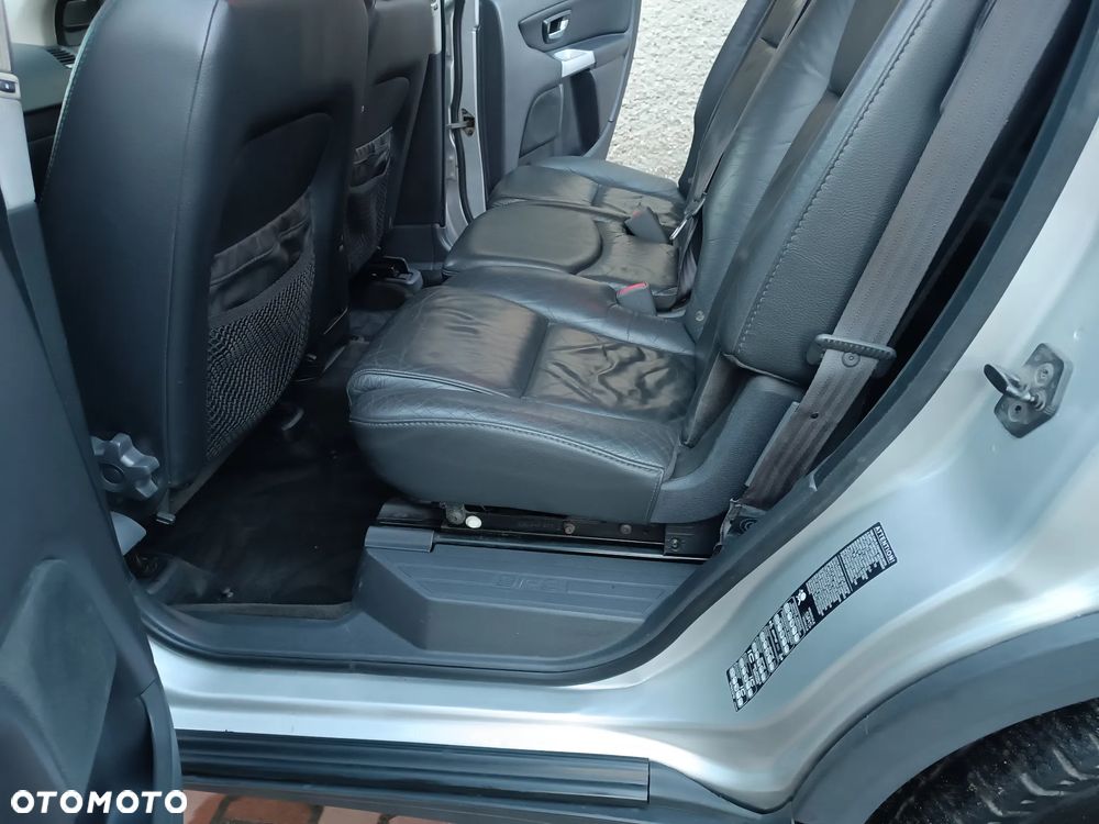 Volvo XC 90 2.4 D5 - 16