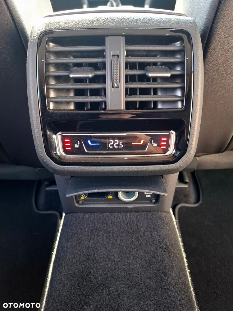 Volkswagen Arteon 2.0 TDI SCR DSG Elegance - 17