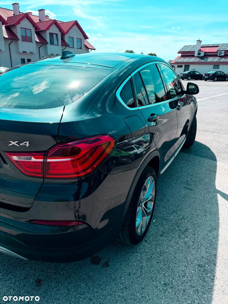 BMW X4 xDrive20d xLine - 6