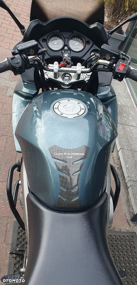 Honda CBF - 22