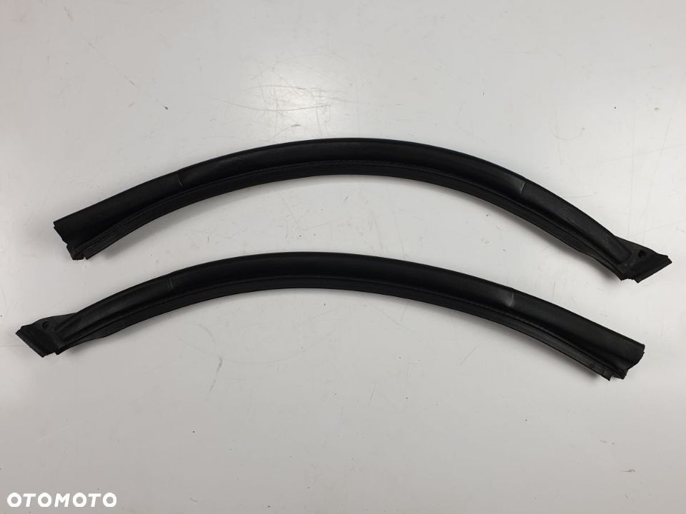 SUBARU FORESTER V 19 22r Uszczelka Nadkola Drzwi 2.0 e BOXER - 1