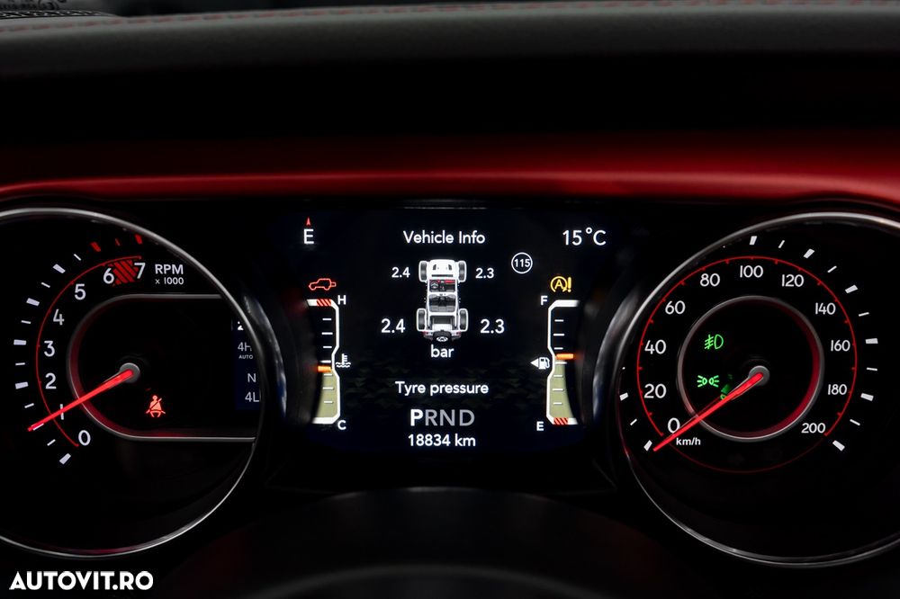 Jeep Wrangler 2.0 T-GDI Hardtop AWD Automatik Rubicon - 13