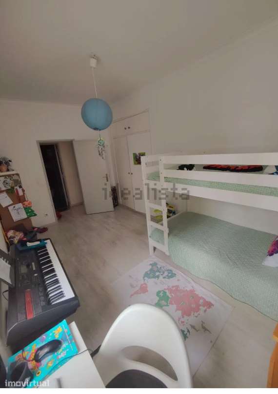 Apartamento T2 em Benfica com 2 casas de banho - Grande imagem: 4/13