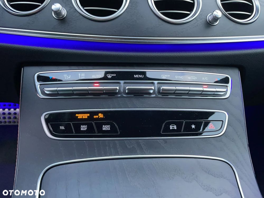 Mercedes-Benz Klasa E AMG 53 4Matic+ AMG Speedshift TCT-9G - 22