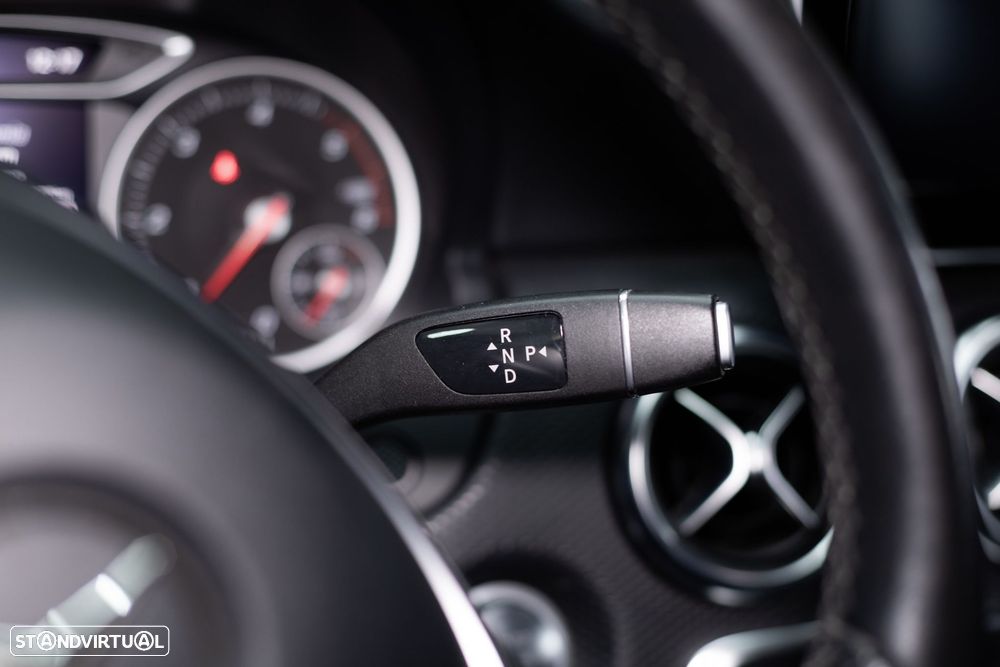 Mercedes-Benz A 180 d Progressive Aut. - 31