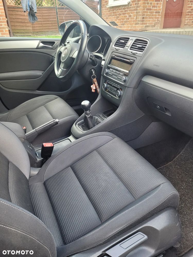 Volkswagen Golf 1.2 TSI Team - 27