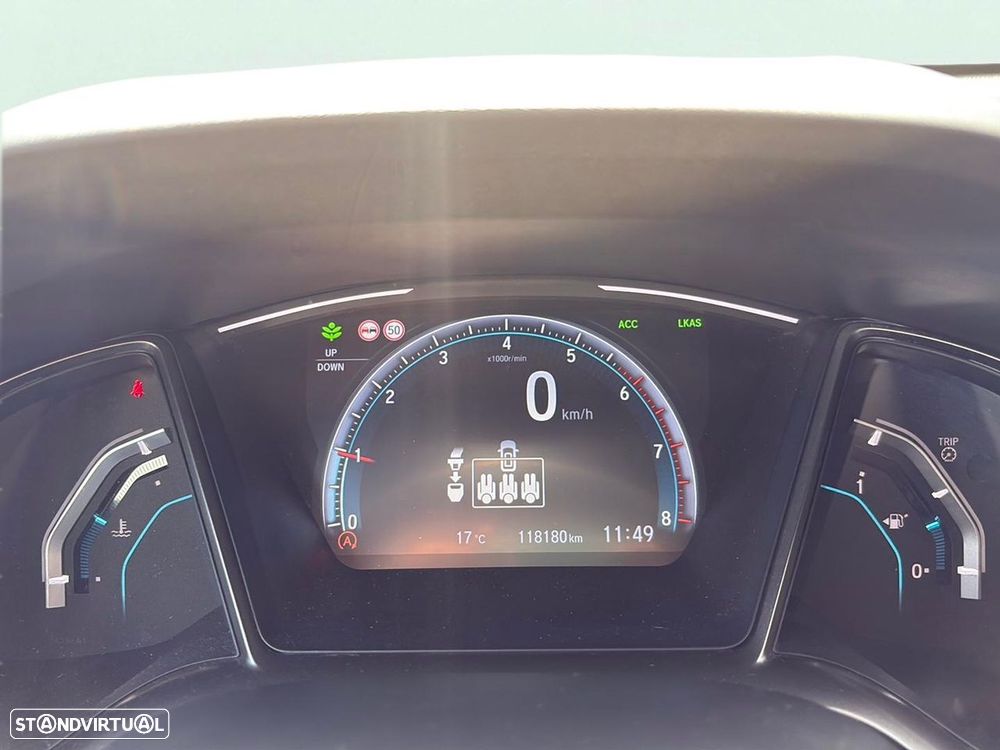 Honda Civic 1.0 i-VTEC Elegance CVT Navi - 11