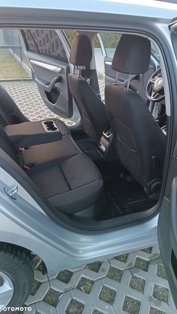 Skoda Octavia 2.0 TDI Ambition EU6 - 19