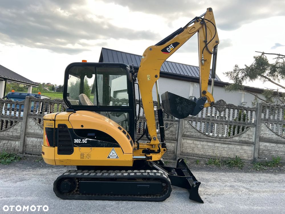Caterpillar 302.5C * Minikoparka CAT 302.5 * 3 Tony * Długie Ramie * Stan Bardzo Dobry * - 10