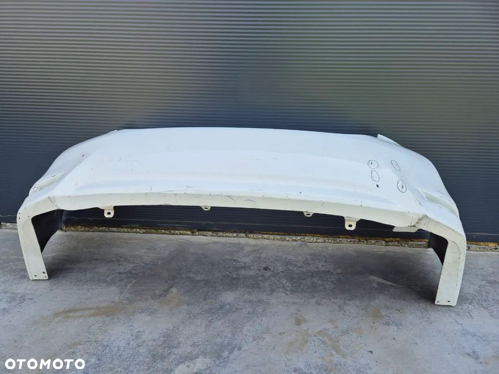 ORYGINALNY ZDERZAK TYLNI TOYOTA Corolla E16 / E18 - 2
