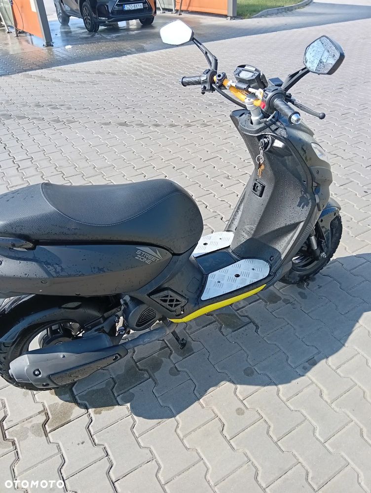 Peugeot Kisbee - 3