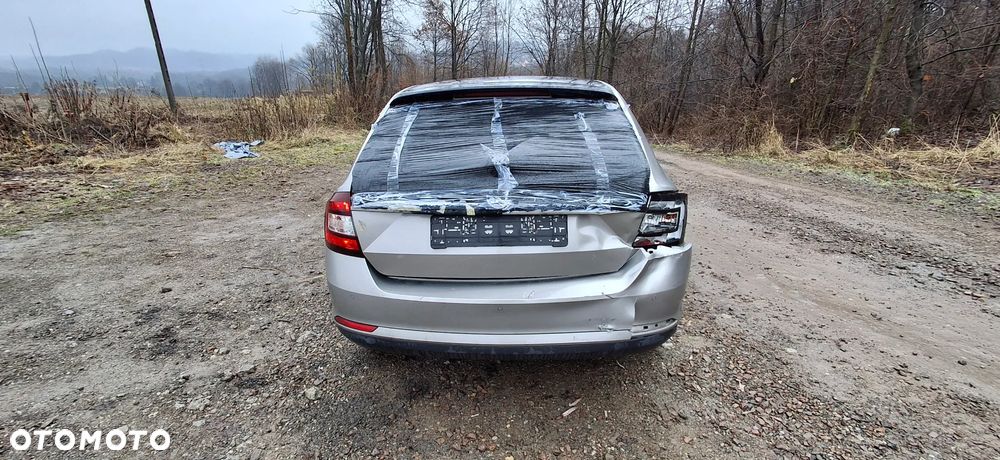 Skoda RAPID 1.0 TSI Style - 7