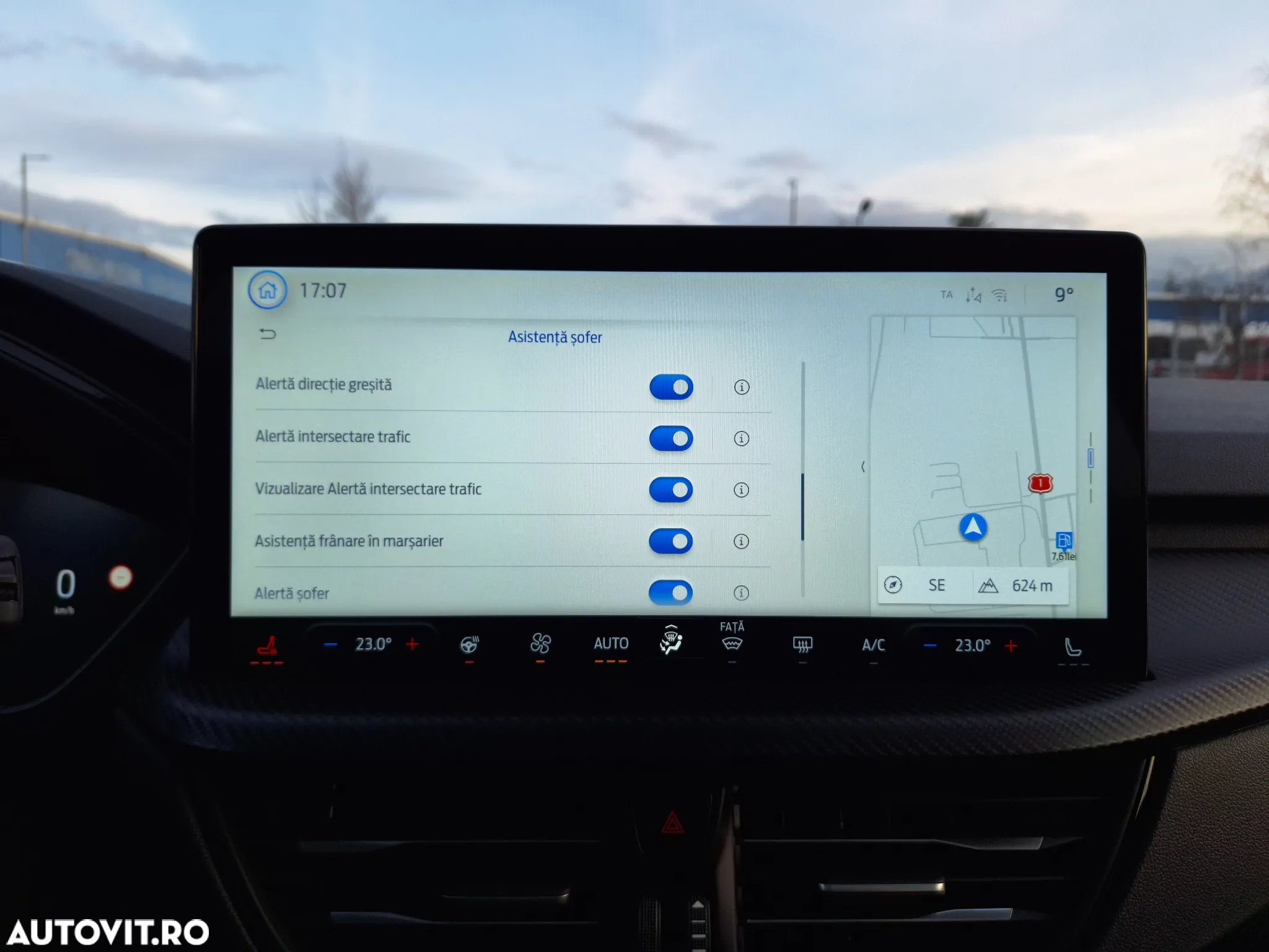 Ford Kuga 2.5 Duratec PHEV ST Line - 25