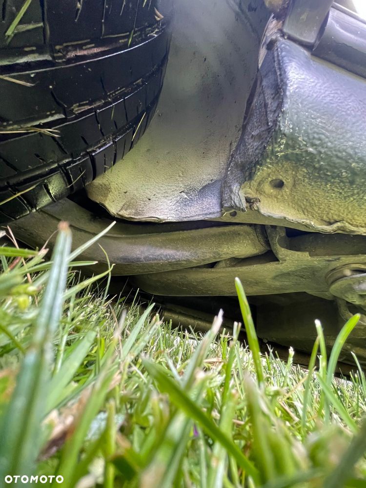 Mercedes-Benz W123 - 6