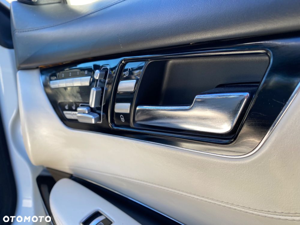 Mercedes-Benz CL 63 AMG - 25