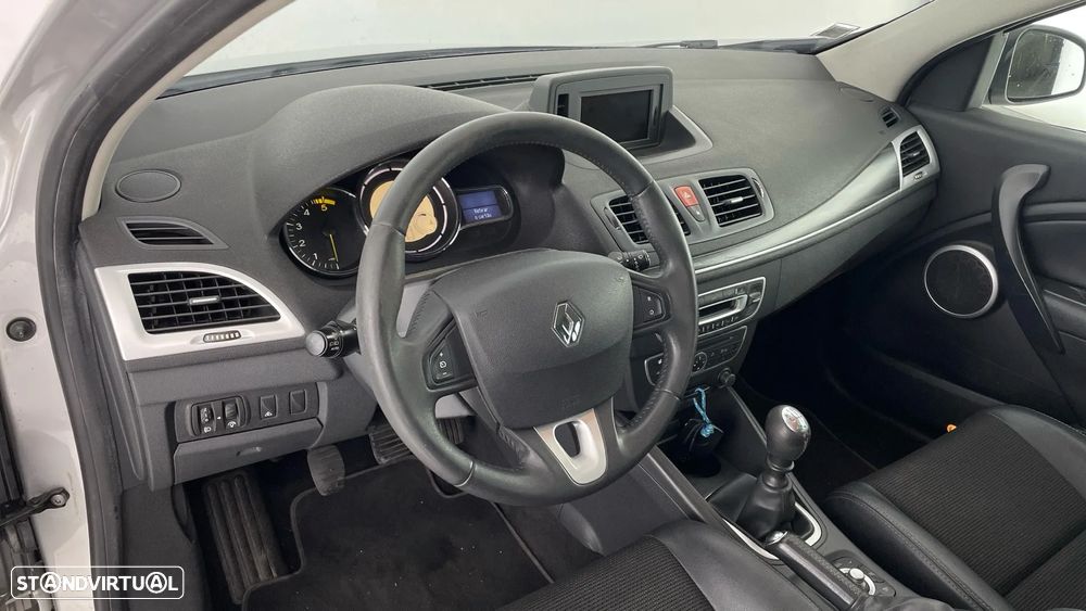 Renault Mégane Sport Tourer 1.5 dCi Dynamique S - 11