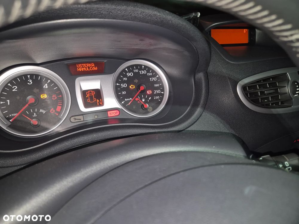 Renault Clio 1.5 dCi Pack Dynamique - 10