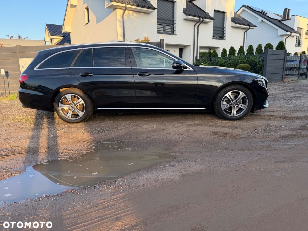 Mercedes-Benz Klasa E 220 d 9G-TRONIC Avantgarde - 6