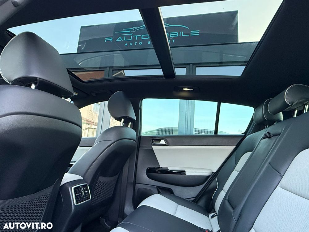 Kia Sportage 2,0 CRDI AWD Aut. GT Line - 17