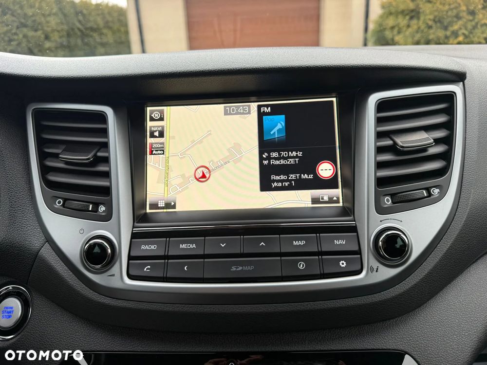 Hyundai Tucson 2.0 CRDI 4WD Automatik Style - 33