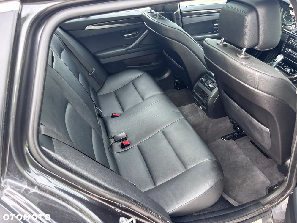 BMW Seria 5 520d - 11