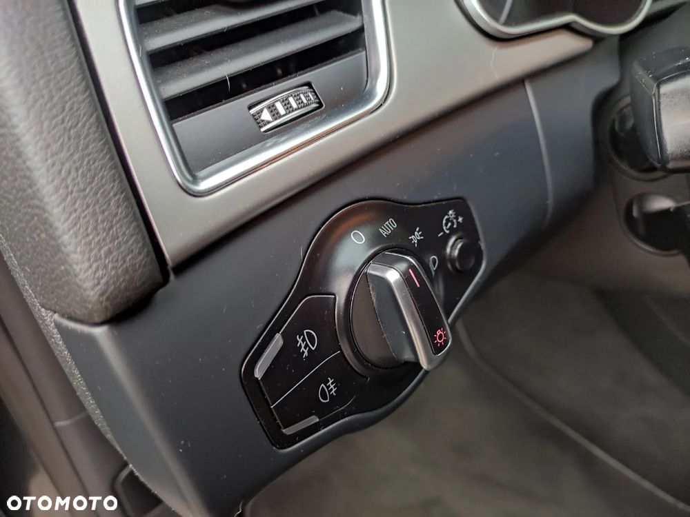 Audi A5 Sportback 2.0 TDI - 13