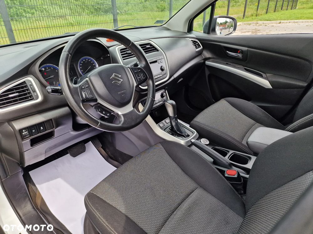 Suzuki SX4 S-Cross 1.6 Premium Plus 4WD CVT - 8