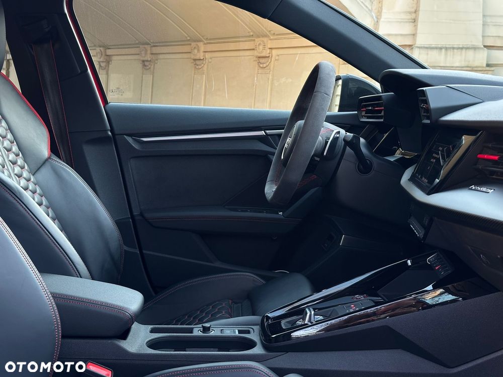 Audi RS3 Limousine TFSI Quattro S tronic - 19