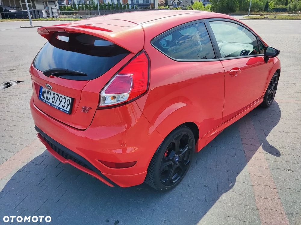 Ford Fiesta ST - 5