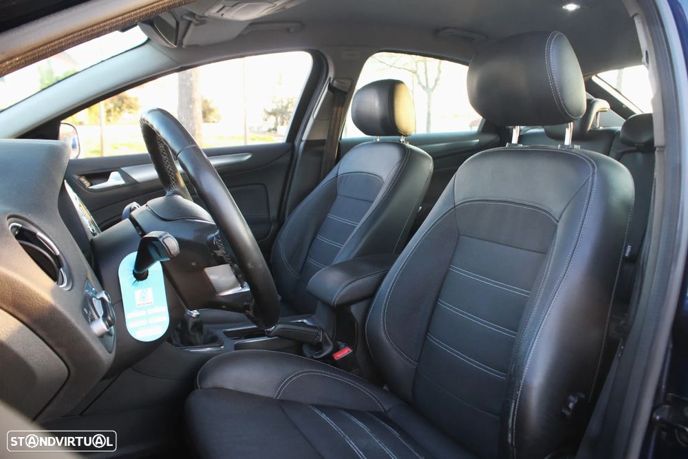 Ford Mondeo 2.0 TDCI Titanium - 27