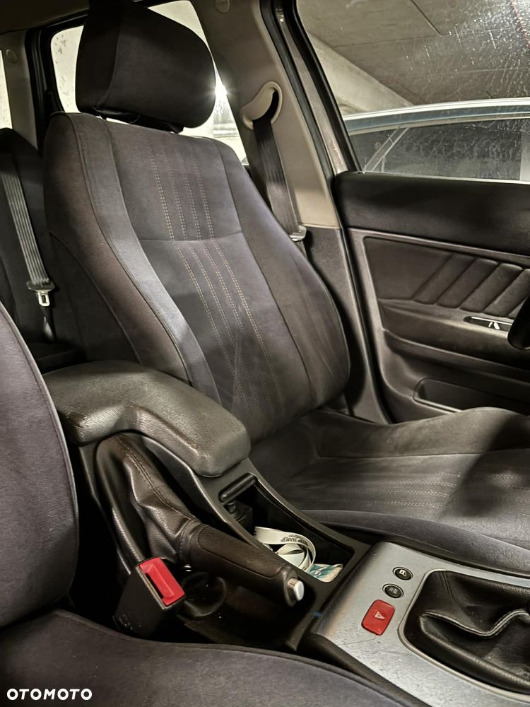 Alfa Romeo 159 1.9 JTDM 16V DPF - 17